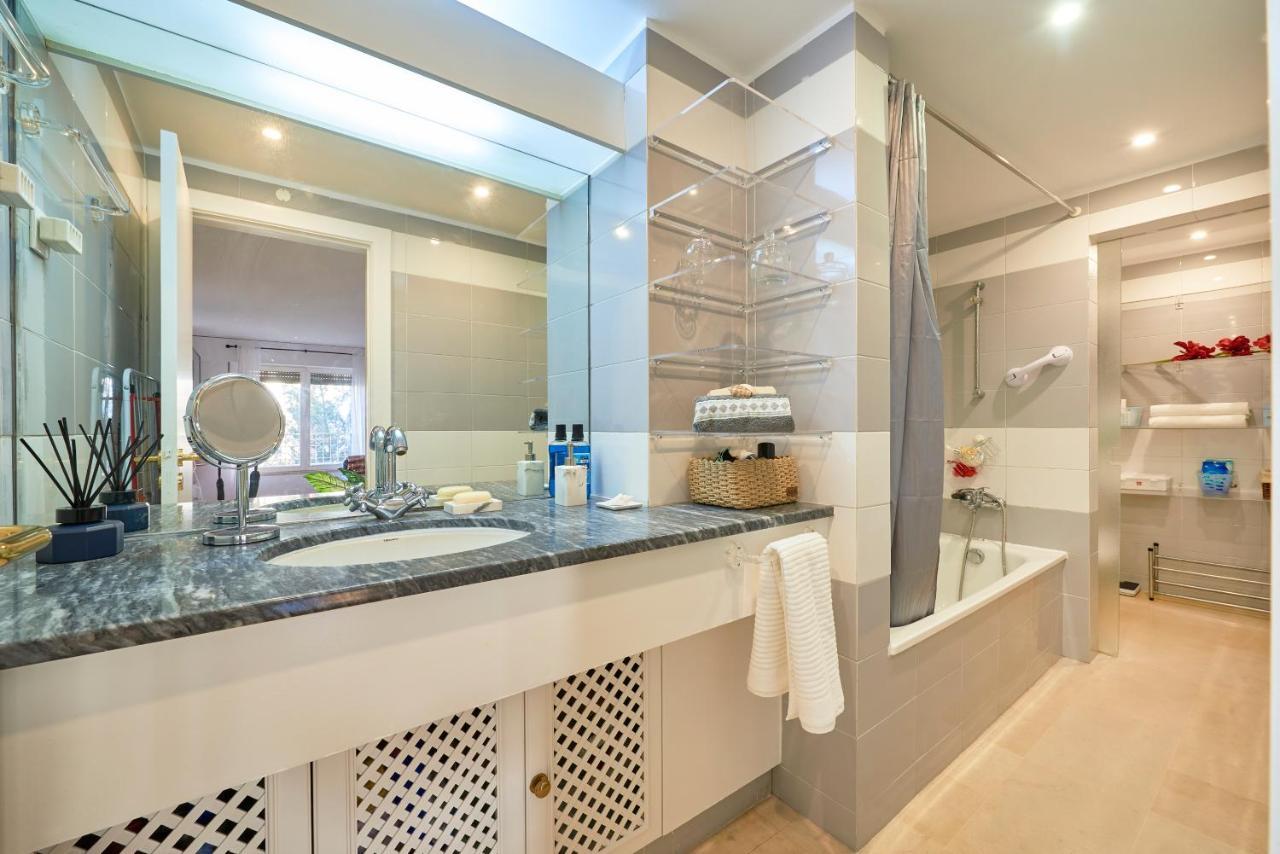 Modern Apartment With Swiming Pool & Garage - Lisboa Exteriér fotografie
